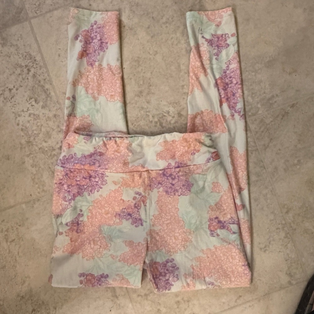 Lularoe pastel Floral Print Leggings- one size